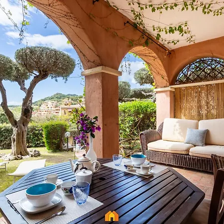 Rokkaria House Vakantiehuis *